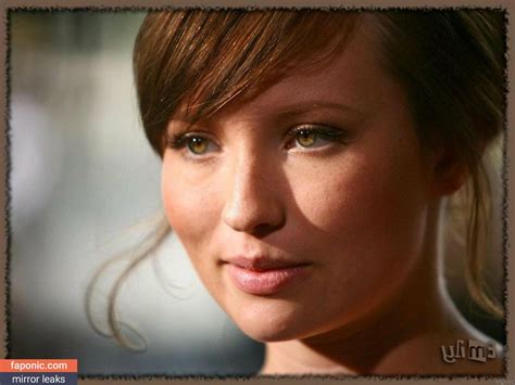 emily browning naked pictures